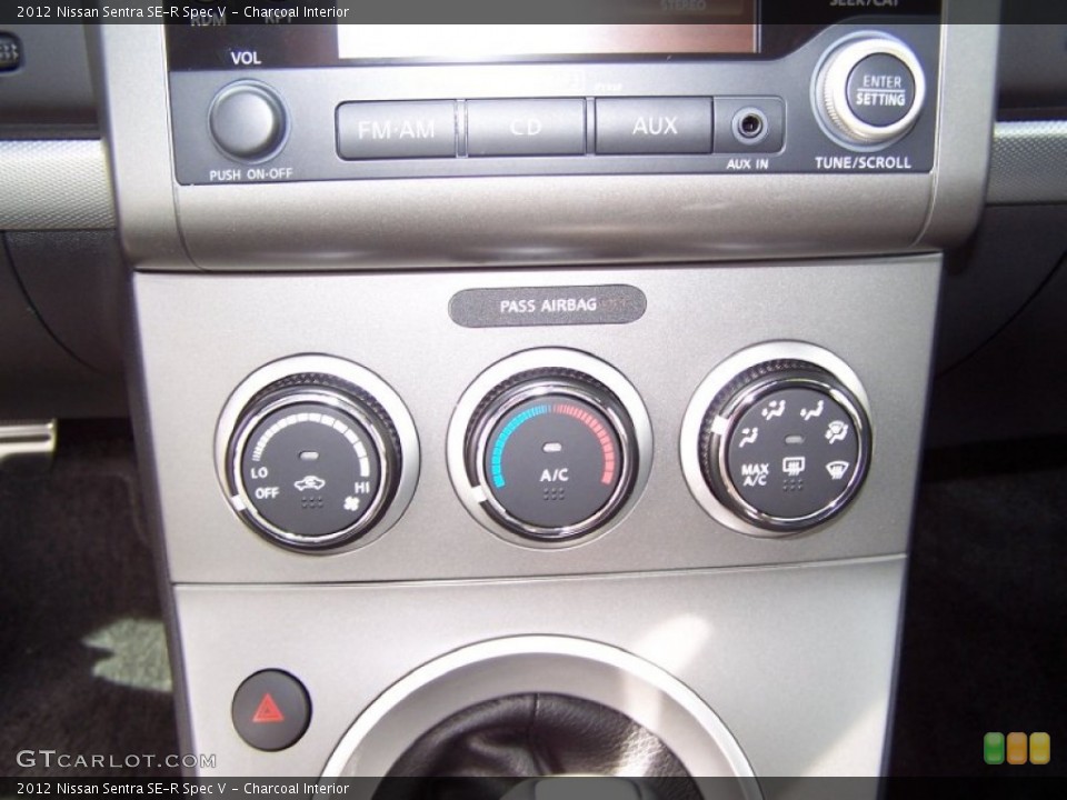 Charcoal Interior Controls for the 2012 Nissan Sentra SE-R Spec V #72417053