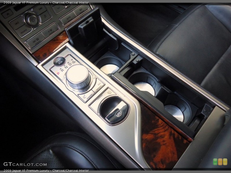 Charcoal/Charcoal Interior Controls for the 2009 Jaguar XF Premium Luxury #72431624