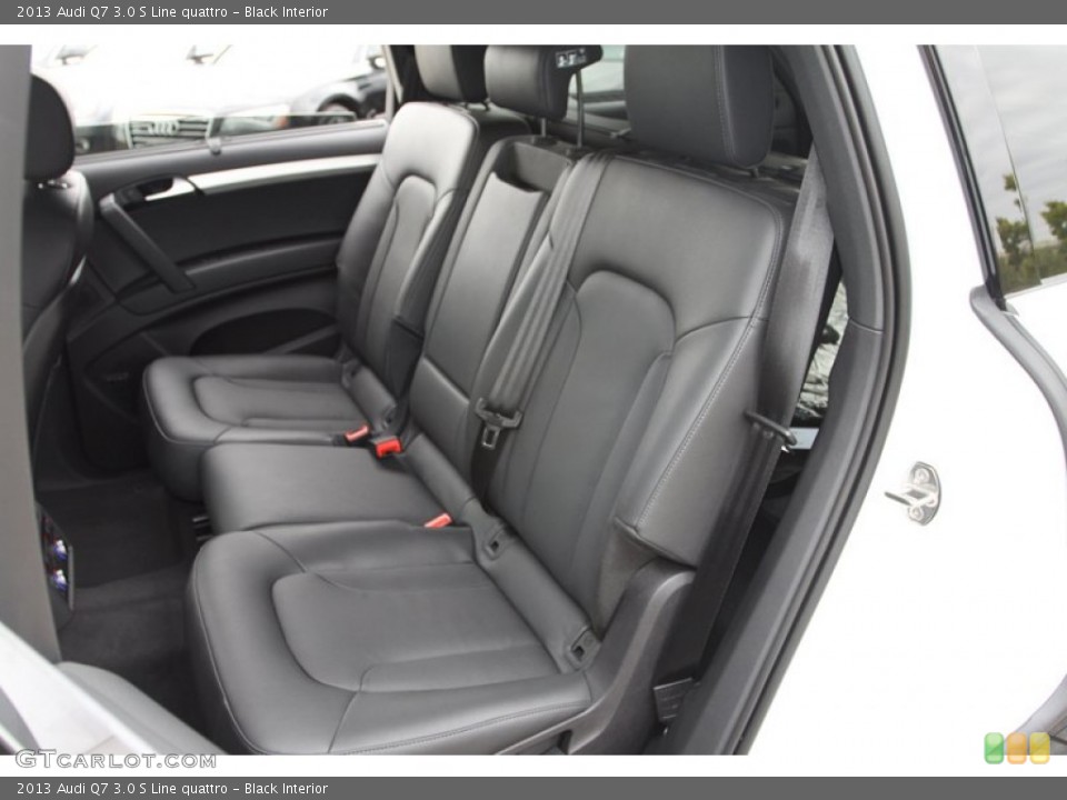 Black Interior Rear Seat for the 2013 Audi Q7 3.0 S Line quattro #72432035