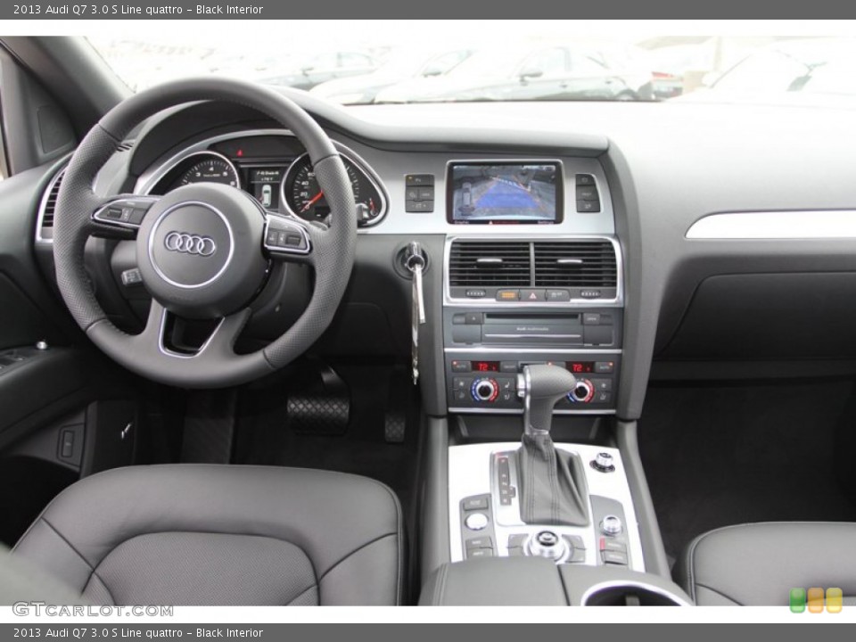 Black Interior Dashboard for the 2013 Audi Q7 3.0 S Line quattro #72432107
