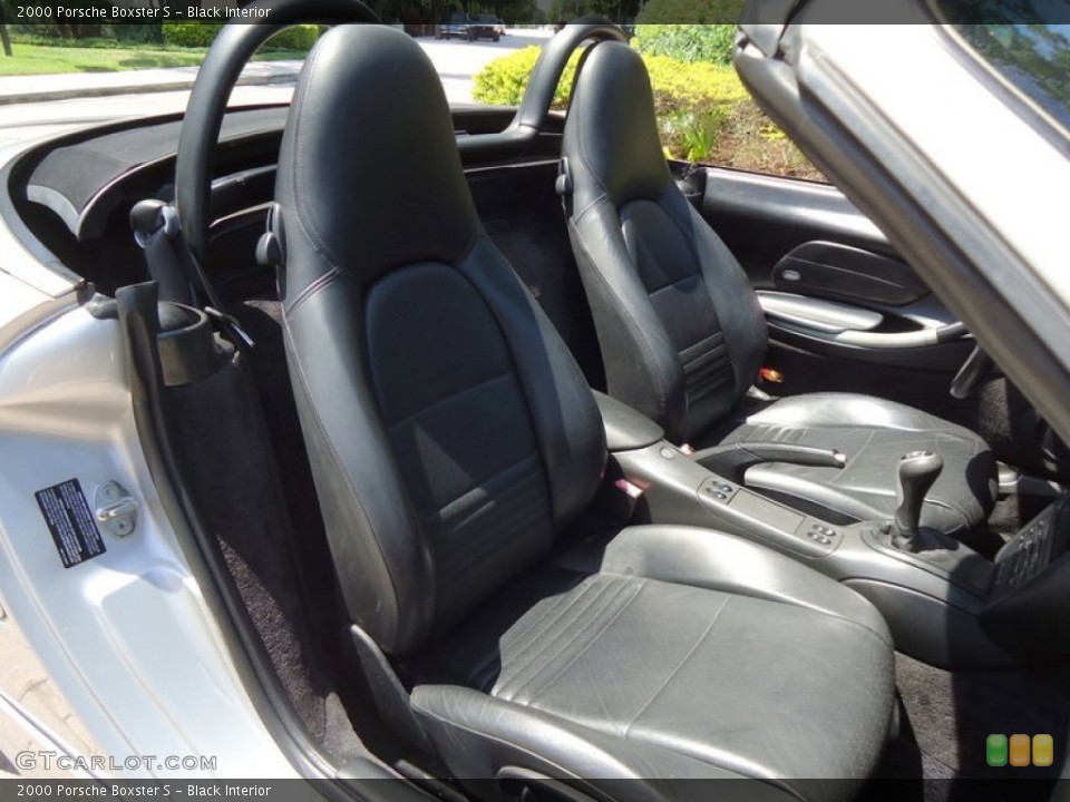 Black Interior Photo for the 2000 Porsche Boxster S #72442089