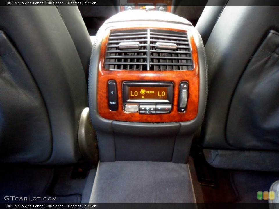 Charcoal Interior Controls for the 2006 Mercedes-Benz S 600 Sedan #72448383