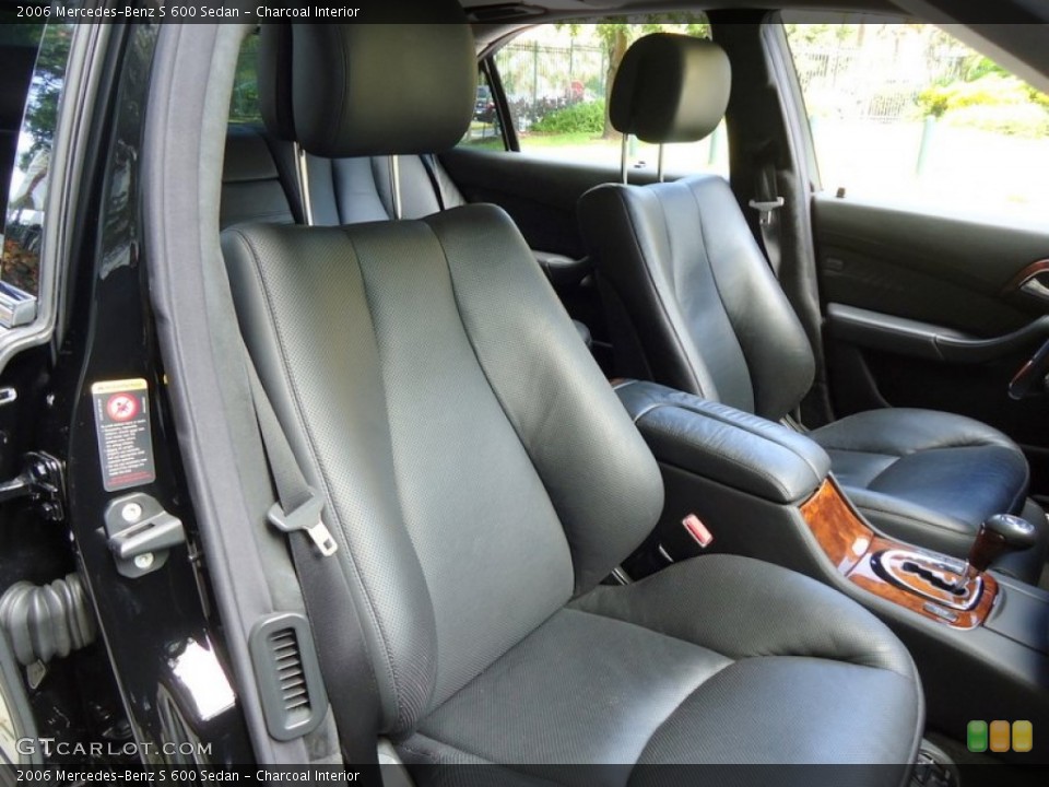 Charcoal Interior Photo for the 2006 Mercedes-Benz S 600 Sedan #72448404