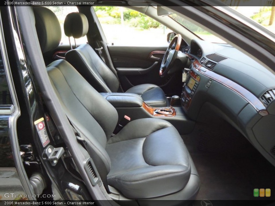 Charcoal Interior Photo for the 2006 Mercedes-Benz S 600 Sedan #72448608