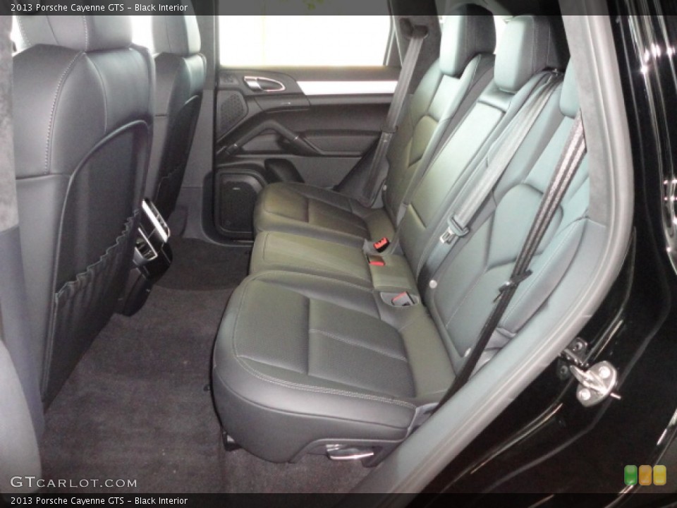 Black Interior Photo for the 2013 Porsche Cayenne GTS #72458172