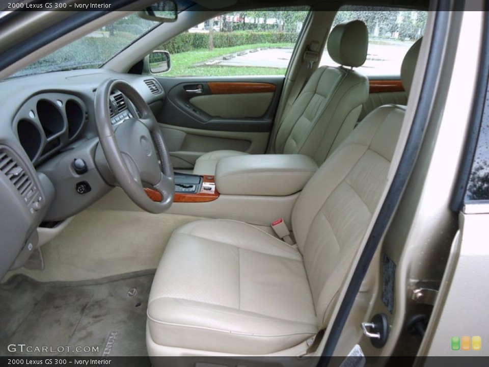 Ivory Interior Photo for the 2000 Lexus GS 300 #72459376