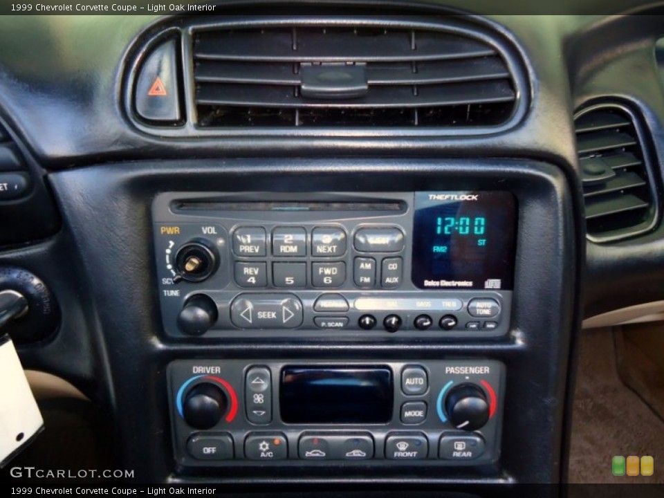 Light Oak Interior Controls for the 1999 Chevrolet Corvette Coupe #72460521