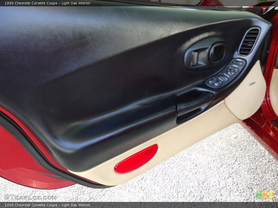 Light Oak Interior Door Panel for the 1999 Chevrolet Corvette Coupe #72460635