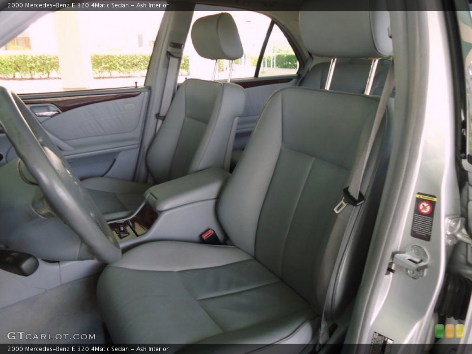 Ash Interior Photo for the 2000 Mercedes-Benz E 320 4Matic Sedan #72462704