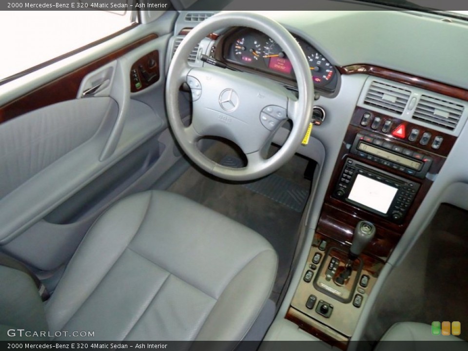 Ash Interior Photo for the 2000 Mercedes-Benz E 320 4Matic Sedan #72462832
