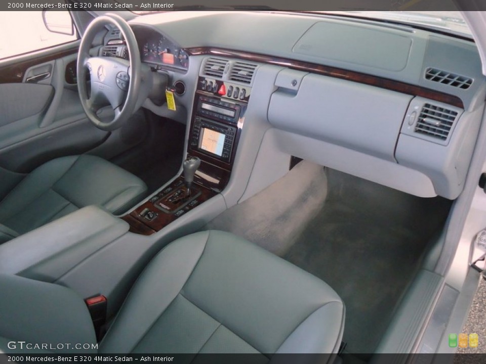 Ash Interior Photo for the 2000 Mercedes-Benz E 320 4Matic Sedan #72462982