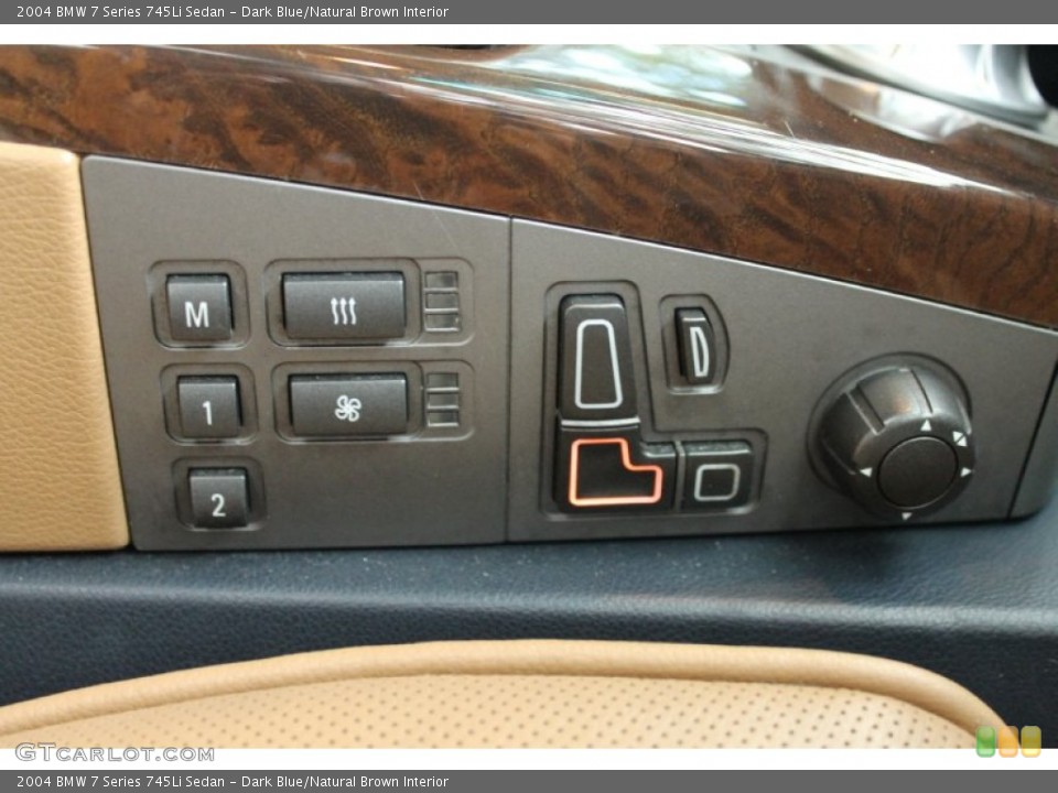 Dark Blue/Natural Brown Interior Controls for the 2004 BMW 7 Series 745Li Sedan #72476968