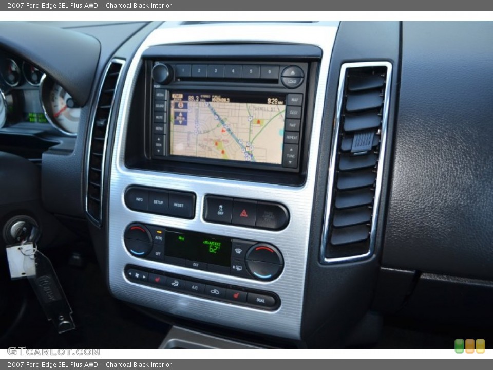 Charcoal Black Interior Controls for the 2007 Ford Edge SEL Plus AWD #72477862
