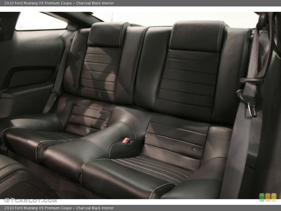 Charcoal Black Interior Photo for the 2010 Ford Mustang V6 Premium Coupe #72485668