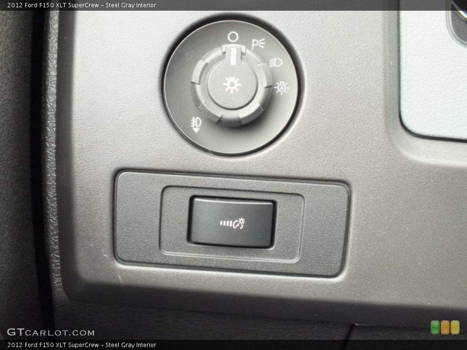 Steel Gray Interior Controls for the 2012 Ford F150 XLT SuperCrew #72496108
