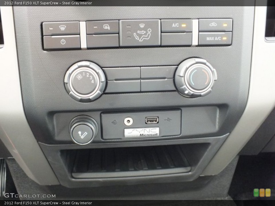 Steel Gray Interior Controls for the 2012 Ford F150 XLT SuperCrew #72496255