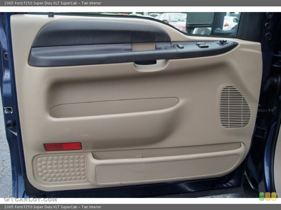 Tan Interior Door Panel for the 2005 Ford F250 Super Duty XLT SuperCab #72502790