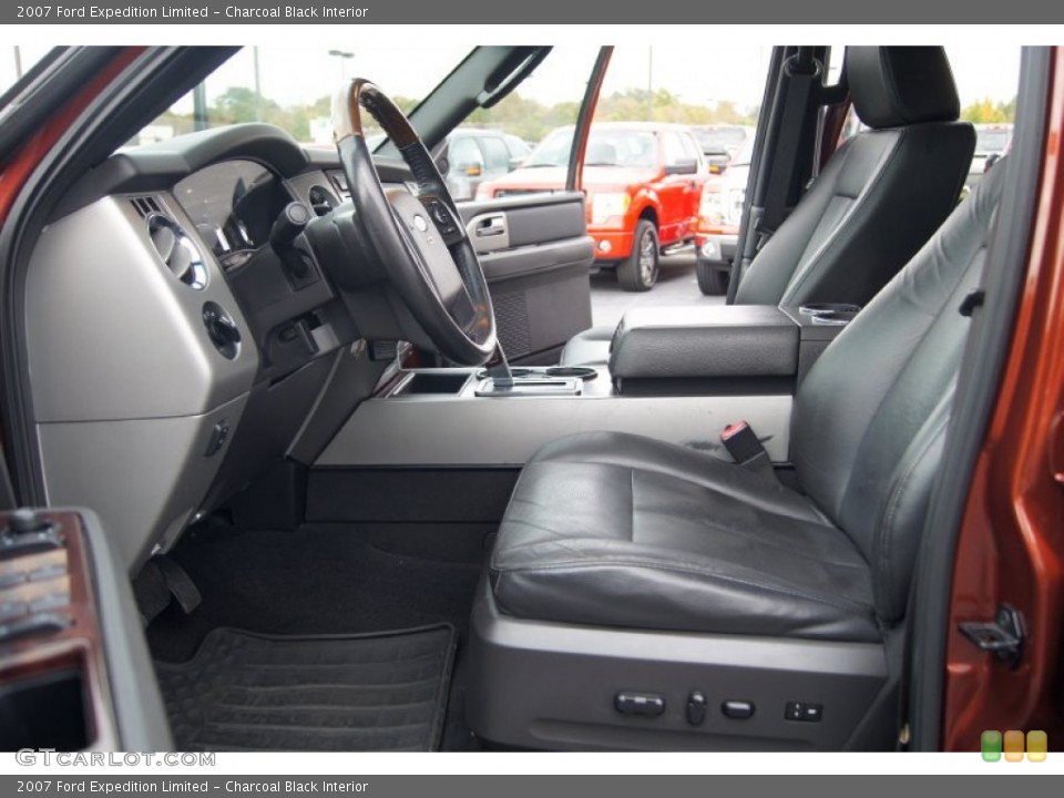 Charcoal Black Interior Photo for the 2007 Ford Expedition Limited #72503700