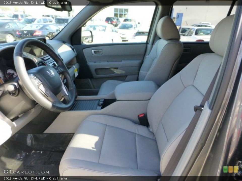 Gray Interior Photo for the 2013 Honda Pilot EX-L 4WD #72512316