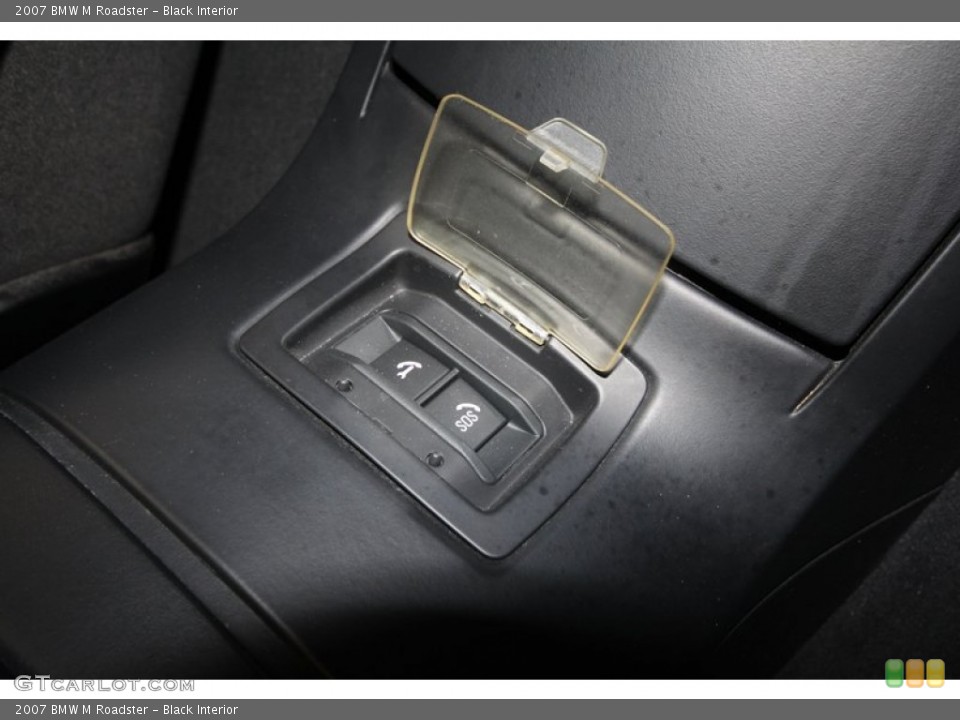 Black Interior Controls for the 2007 BMW M Roadster #72522736