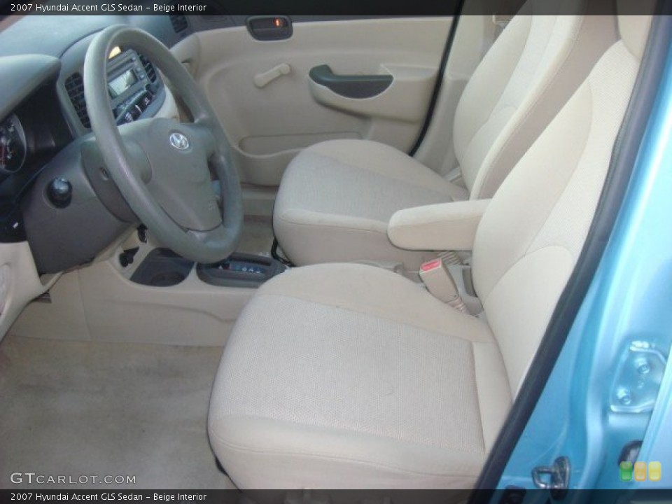 Beige 2007 Hyundai Accent Interiors