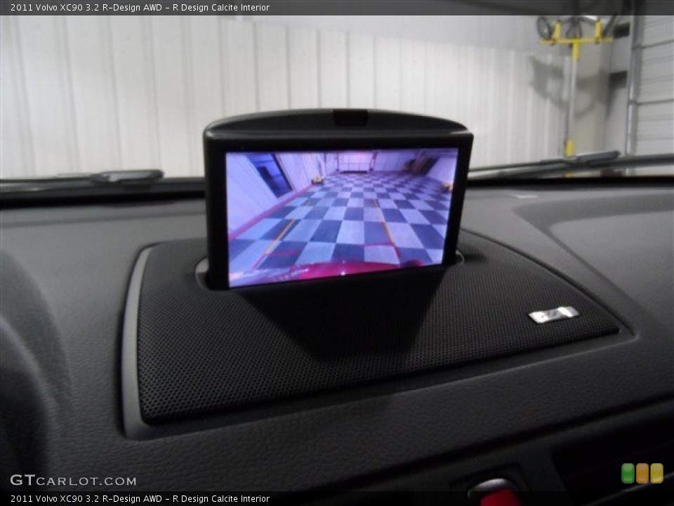 R Design Calcite Interior Navigation for the 2011 Volvo XC90 3.2 R-Design AWD #72542002