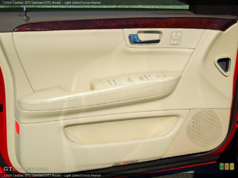 Light Linen/Cocoa Interior Door Panel for the 2009 Cadillac DTS  #72563588