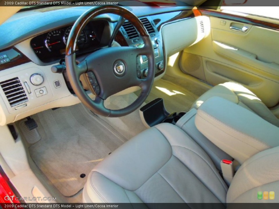 Light Linen/Cocoa Interior Prime Interior for the 2009 Cadillac DTS  #72564111