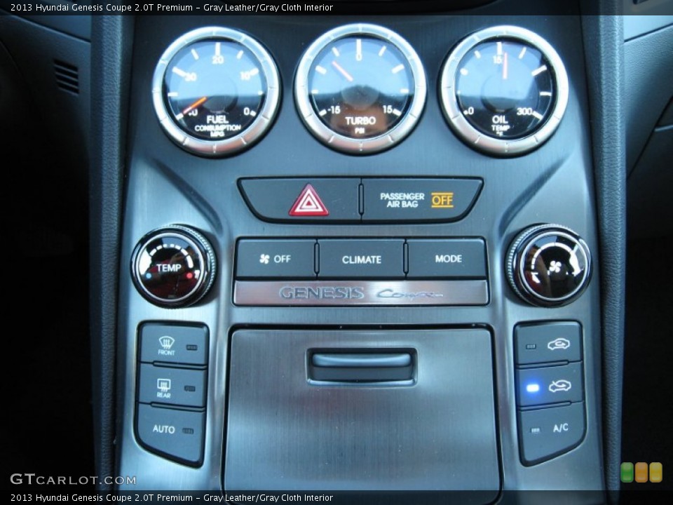 Gray Leather/Gray Cloth Interior Controls for the 2013 Hyundai Genesis Coupe 2.0T Premium #72566730