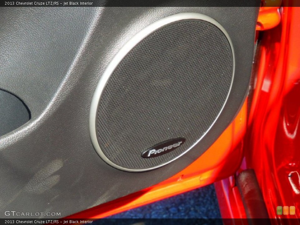 Jet Black Interior Audio System for the 2013 Chevrolet Cruze LTZ/RS #72571155