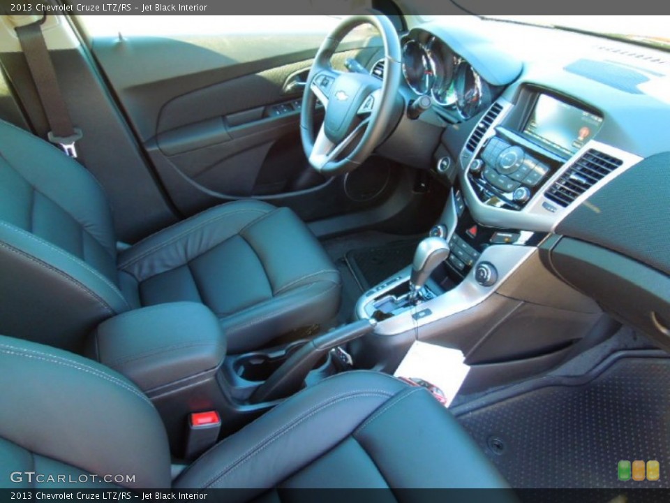 Jet Black Interior Photo for the 2013 Chevrolet Cruze LTZ/RS #72571467