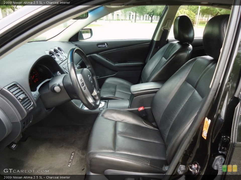 Charcoal Interior Photo for the 2009 Nissan Altima 2.5 SL #72588150