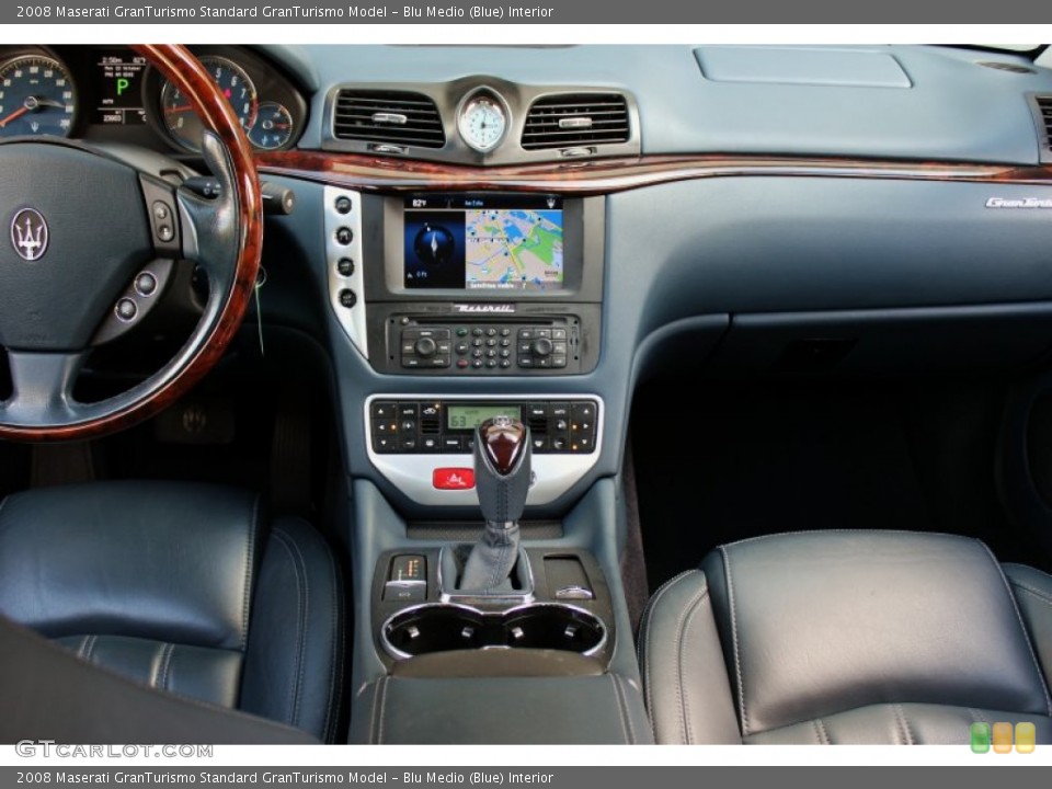 Blu Medio (Blue) Interior Controls for the 2008 Maserati GranTurismo  #72595494