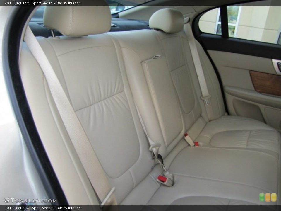 Barley Interior Photo for the 2010 Jaguar XF Sport Sedan #72603260