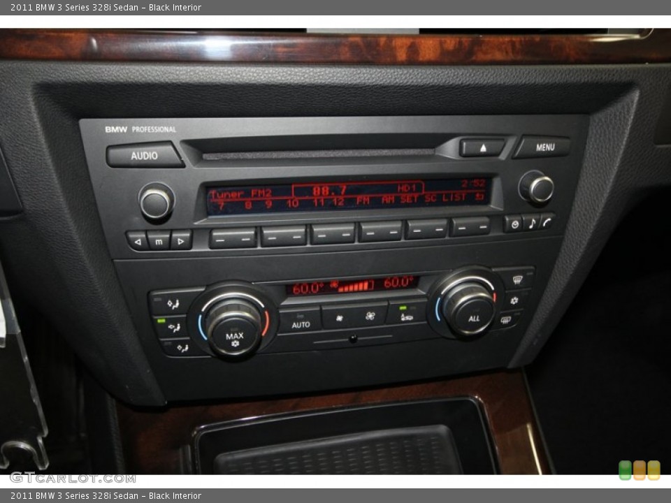 Black Interior Controls for the 2011 BMW 3 Series 328i Sedan #72603320