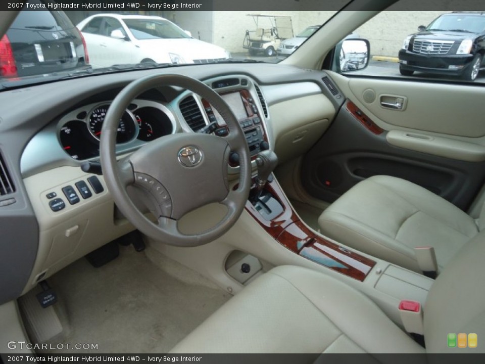 Ivory Beige Interior Prime Interior for the 2007 Toyota Highlander Hybrid Limited 4WD #72607757
