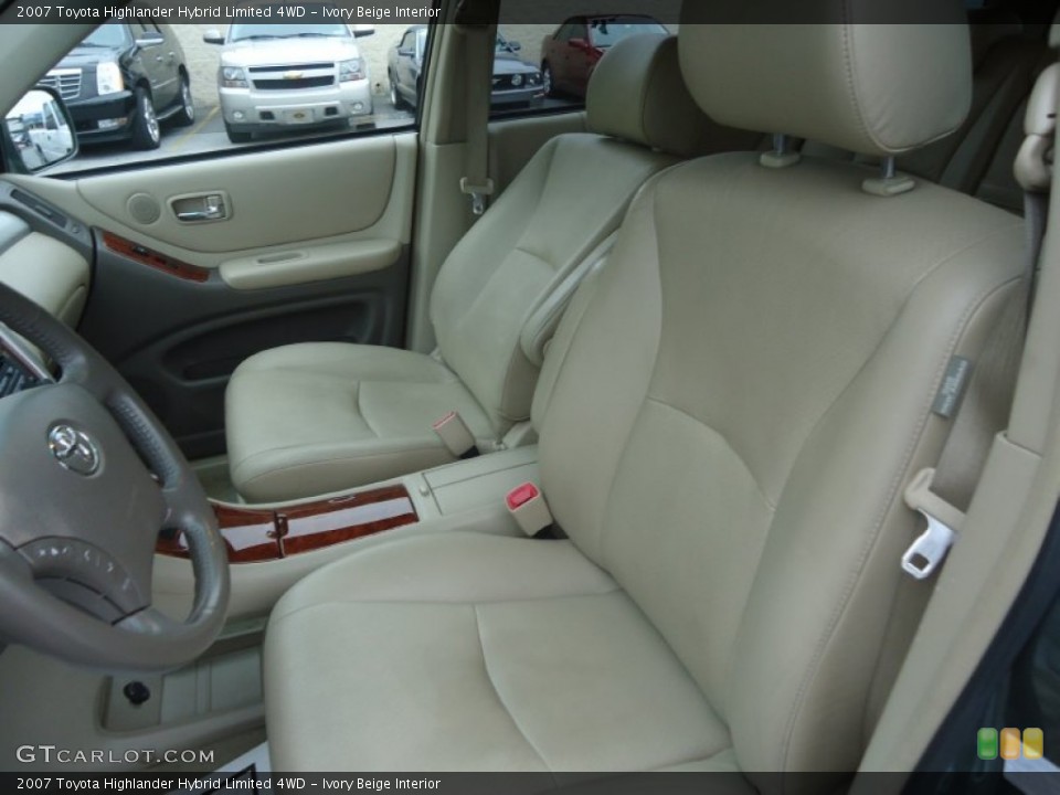 Ivory Beige Interior Front Seat for the 2007 Toyota Highlander Hybrid Limited 4WD #72607778