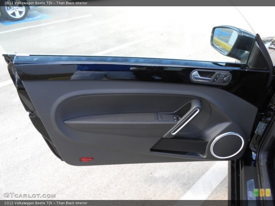 Titan Black Interior Door Panel for the 2013 Volkswagen Beetle TDI #72608941