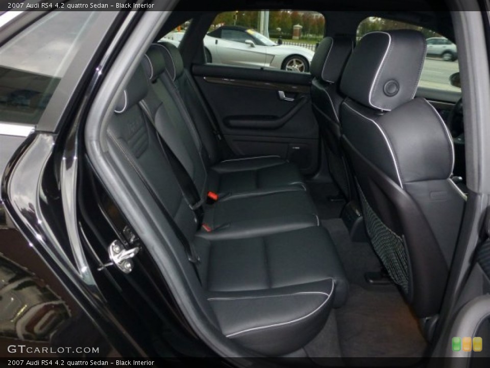Black Interior Rear Seat for the 2007 Audi RS4 4.2 quattro Sedan #72629990