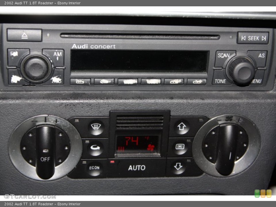 Ebony Interior Controls for the 2002 Audi TT 1.8T Roadster #72633341