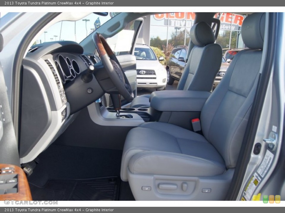 Graphite Interior Photo for the 2013 Toyota Tundra Platinum CrewMax 4x4 #72648106