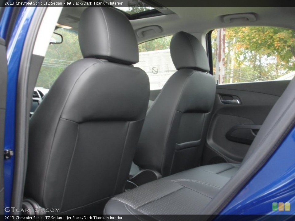Jet Black/Dark Titanium Interior Photo for the 2013 Chevrolet Sonic LTZ Sedan #72659273