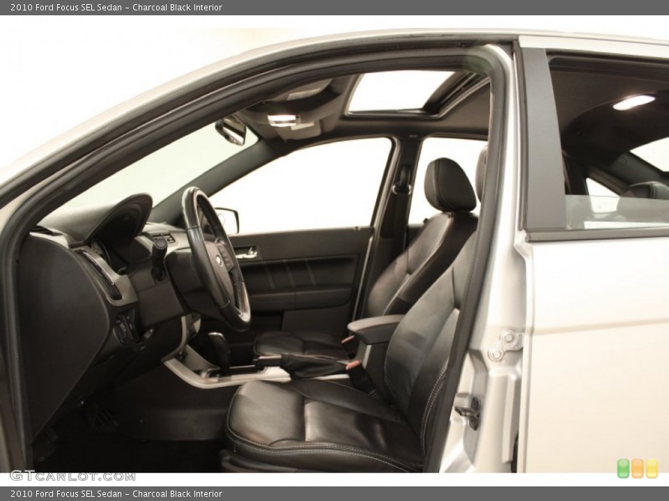 Charcoal Black Interior Photo for the 2010 Ford Focus SEL Sedan #72666556