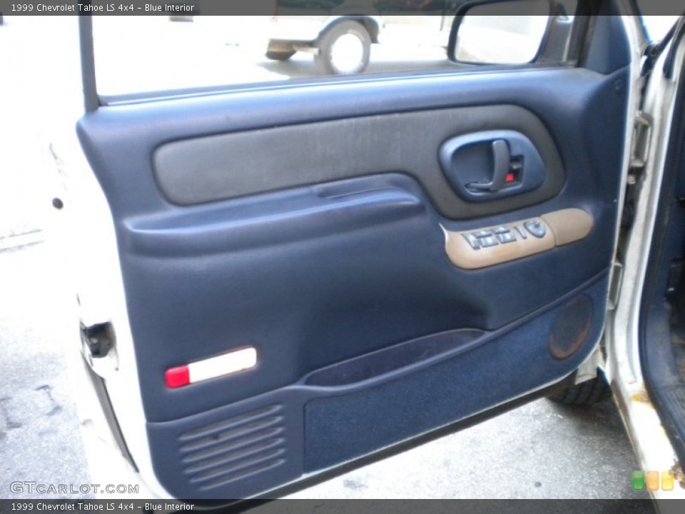 Blue Interior Door Panel for the 1999 Chevrolet Tahoe LS 4x4 #72667631