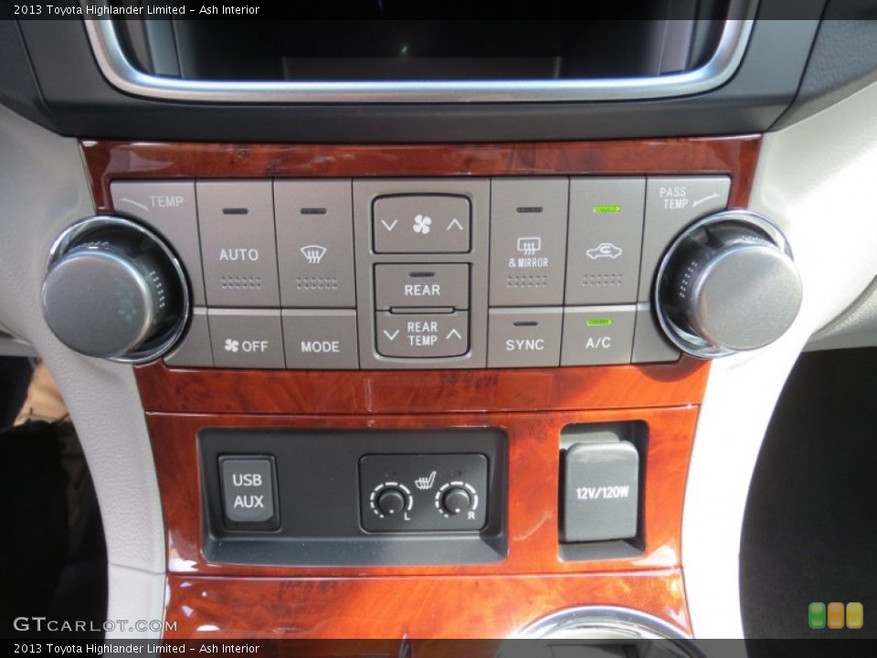 Ash Interior Controls for the 2013 Toyota Highlander Limited #72667812