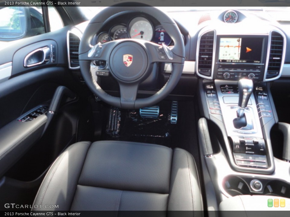 Black Interior Dashboard for the 2013 Porsche Cayenne GTS #72672805