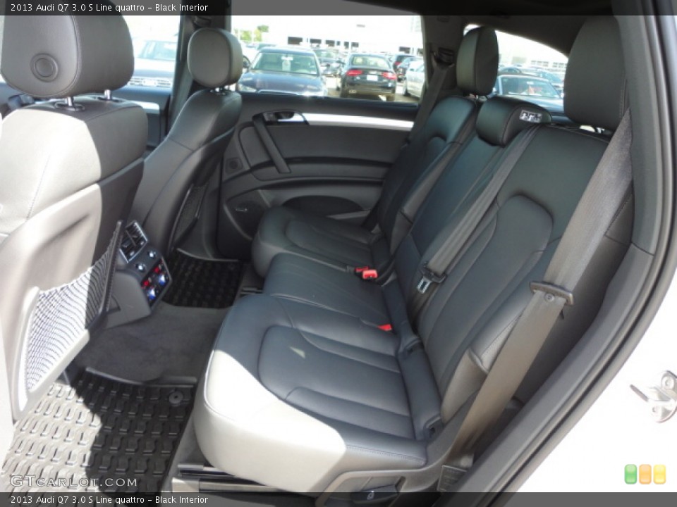 Black Interior Rear Seat for the 2013 Audi Q7 3.0 S Line quattro #72673597