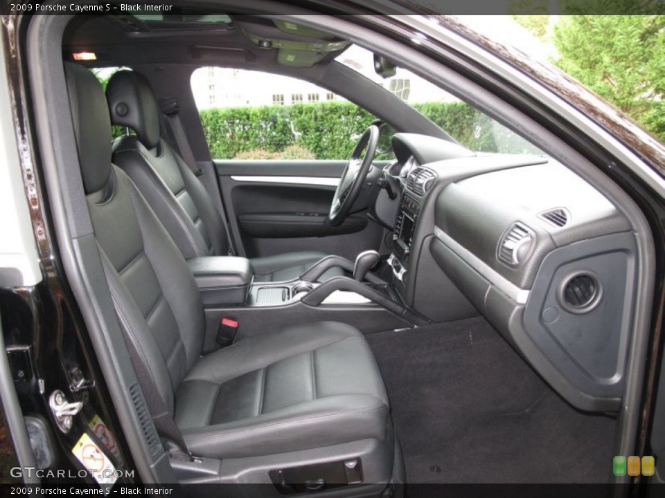 Black Interior Photo for the 2009 Porsche Cayenne S #72674821