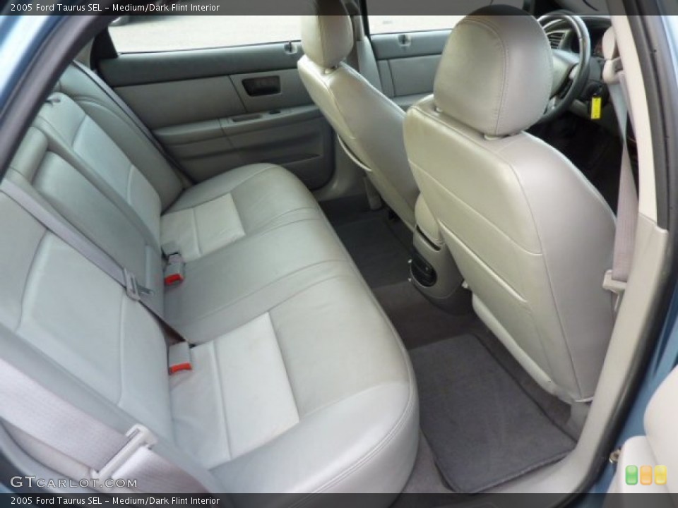 Medium/Dark Flint Interior Rear Seat for the 2005 Ford Taurus SEL #72678580
