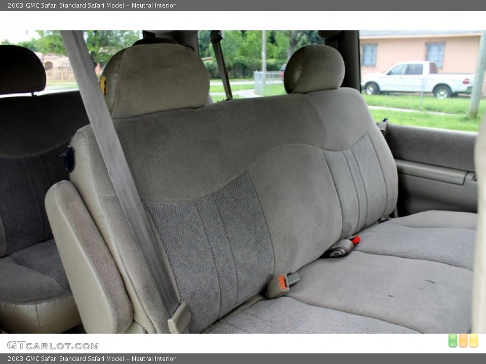 Neutral Interior Rear Seat for the 2003 GMC Safari  #72679271